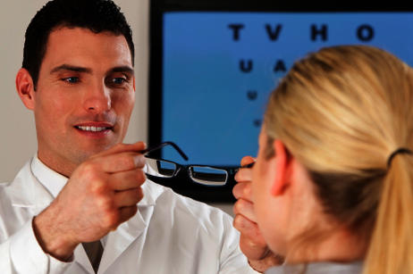 Healthcare: Opticianry Training Healthcare: Opticianry Training