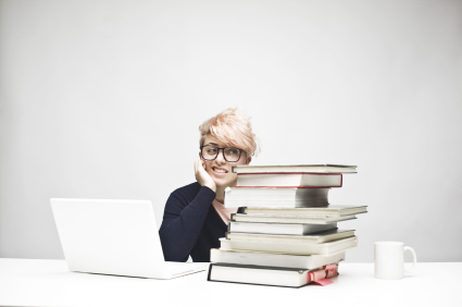 Avoid the 3 Major Pitfalls of the First Year of Community College Avoid the 3 Major Pitfalls of the First Year of Community College