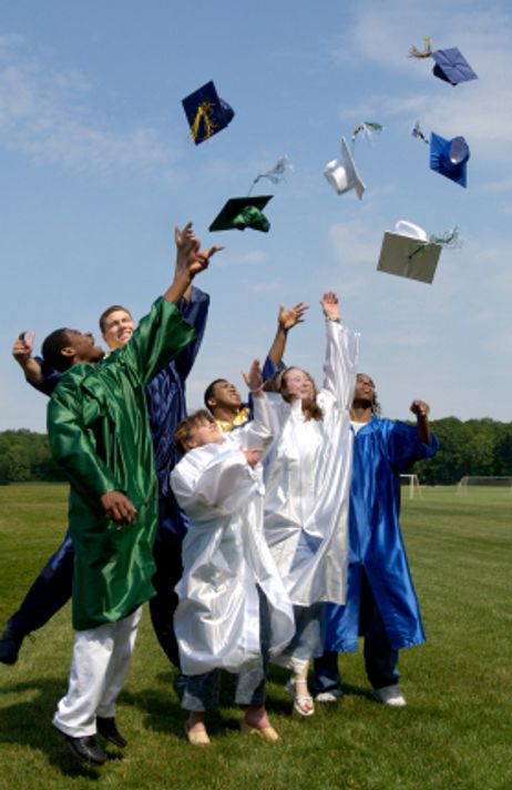 Why Low-Income Community College Students Achieve Success at Universities Why Low-Income Community College Students Achieve Success at Universities