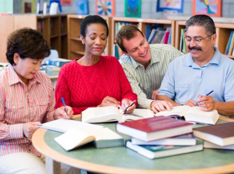 Programs for Senior Citizens and Retirees at Community Colleges Programs for Senior Citizens and Retirees at Community Colleges