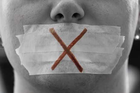 Should Students be Banned from Preaching on Campus? Should Students be Banned from Preaching on Campus?