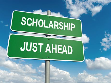 7 Savvy Scholarship Tips for Community College Students 7 Savvy Scholarship Tips for Community College Students