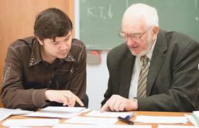 Establishing Good Relationships with Instructors