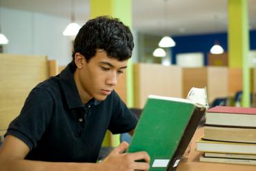 Underprivileged Student?  Upward Bound Can Prepare You for College 